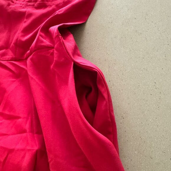 NWT RIHOAS Red Dress Sweetheart Neck Slip Midi Size Small Pretty Women - Picture 9 of 11